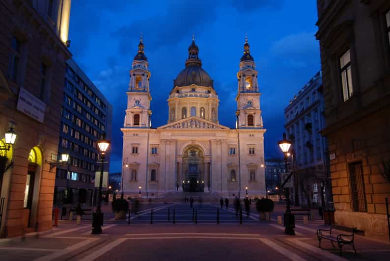 St. Stephen's Basilica: VIP Concert & After Hours Dome Visit - The Holy Right Hand and the basilica’s sacred side