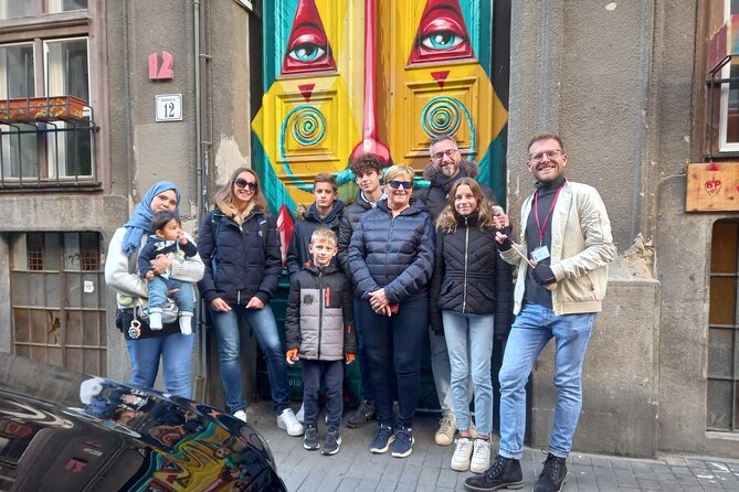 Street Art and Alternative Tour in Budapest - Murals, stickers, sculptures, and smart-art images