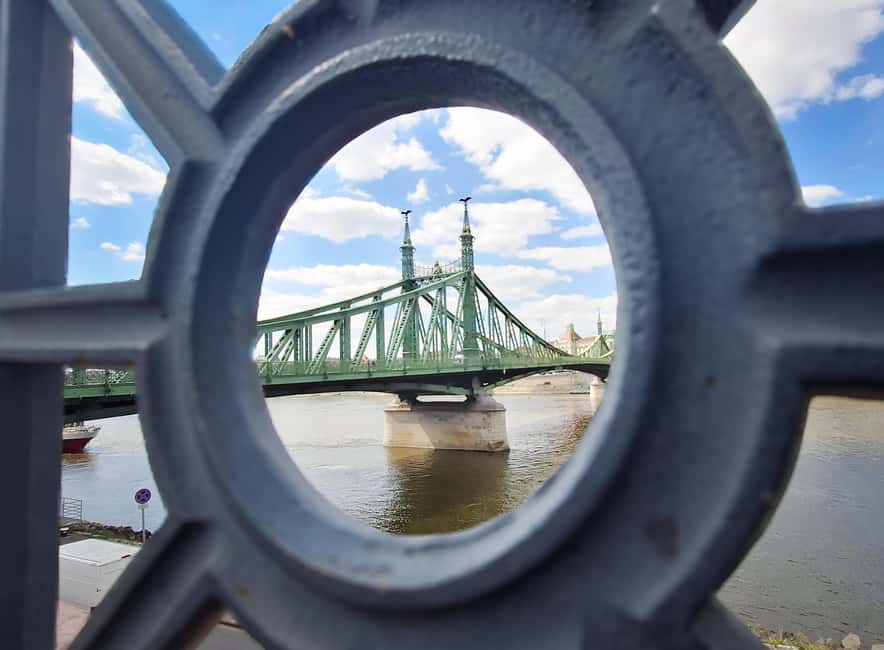 Street photography with your smartphone, tour of Budapest - What Luigi teaches you with a smartphone