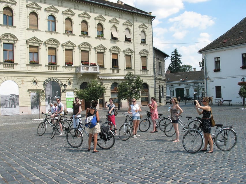 Szentendre Bike & Train Tour by Budapest Bike Breeze - Riding beside the Danube to Szentendre