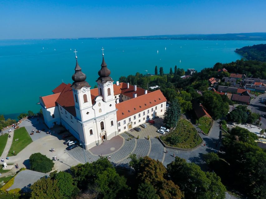 The Turquoise Sea of Hungary: Lake Balaton Private Tour - What the private vehicle and guide add