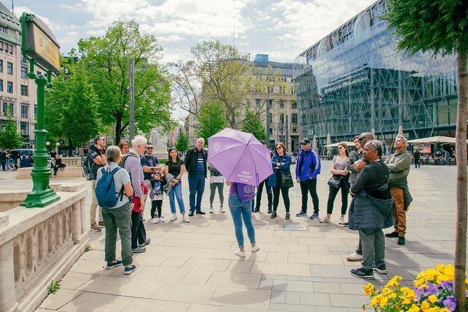 Walking Tour Budapest incl. the Shoes on the Danube Bank - The Little Princess and Budapest’s lighter side