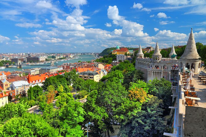 Welcome to Budapest 3 hrs Must See Private Tour by car - Starting at Central Market Hall